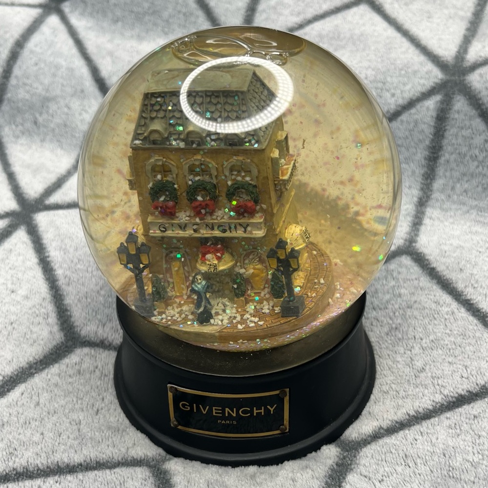Vintage Givenchy Paris Christmas Street Scene 1999 Limited Edition Snow Globe